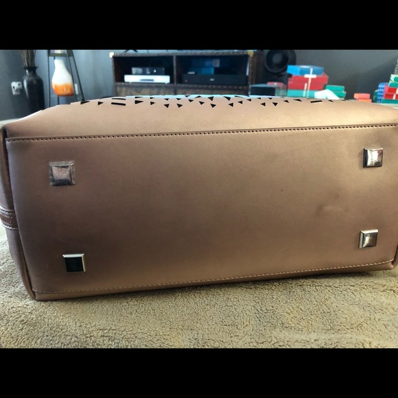 Stella and Dot Marseilles Tote - Picture 4 of 6